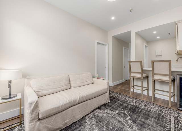 Property at 235 Sunrise Ave #2211, Palm Beach, FL 33480, 1 bed, 1 bath
