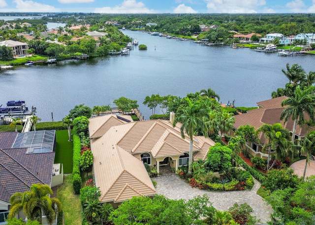 Property at 8640 SE Harbour Island Way, Jupiter, FL 33469, 3 beds, 3.5 baths