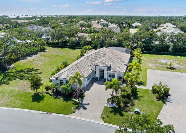 Property at 103 Strand Dr, Indian River Shores, FL 32963, 3 beds, 3.5 baths