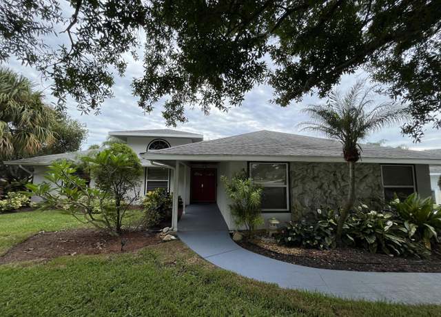Property at 4338 Gator Trace Cir, Fort Pierce, FL 34982, 3 beds, 2 baths