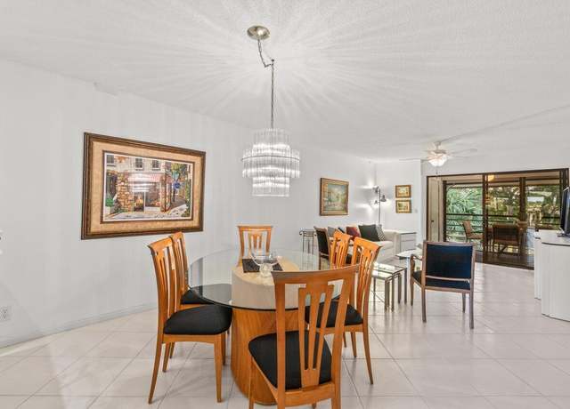 Property at 5380 Cedar Lake Dr #303, Boynton Beach, FL 33437, 2 beds, 2 baths