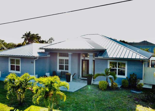Property at 2092 SW Airoso Blvd, Port Saint Lucie, FL 34984, 4 beds, 3 baths