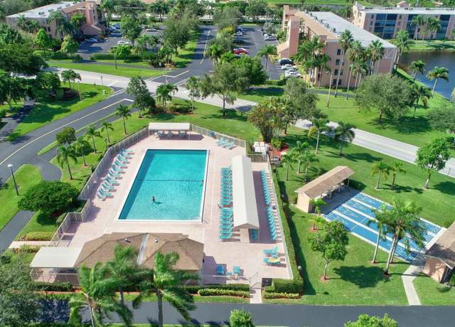 Property at 7321 Amberly Ln #206, Delray Beach, FL 33446, 2 beds, 2 baths