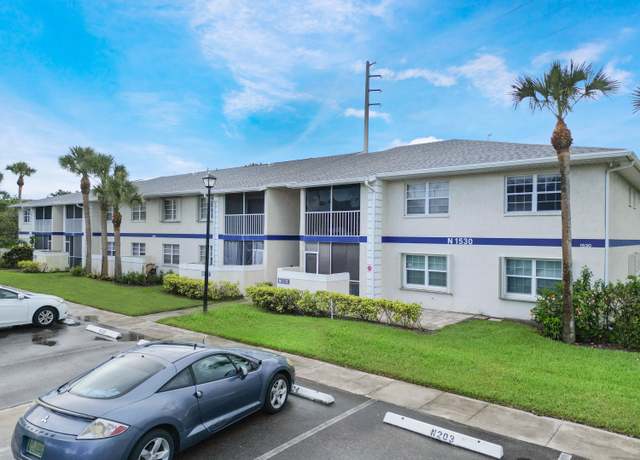 Property at 1530 SE Royal Green 108 Cir #108, Port Saint Lucie, FL 34952, 1 bed, 1 bath