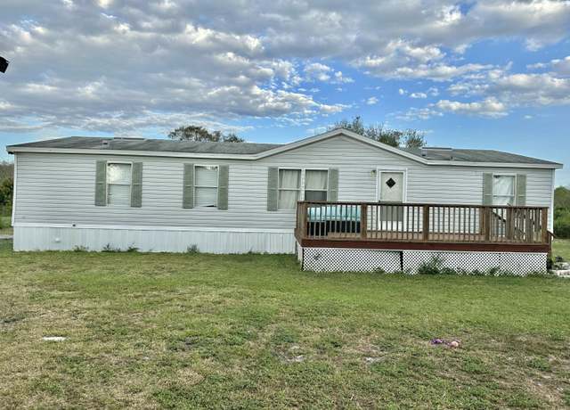 Property at 17571 NW 38th Ave, Okeechobee, FL 34972, 3 beds, 2 baths