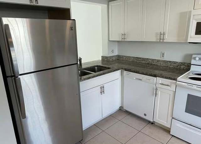 Property at 5057 Breckenridge Pl #18, West Palm Beach, FL 33417, 2 beds, 1.5 baths