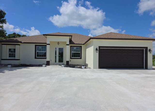Property at 7125 57 St, Vero Beach, FL 32967, 4 beds, 3 baths
