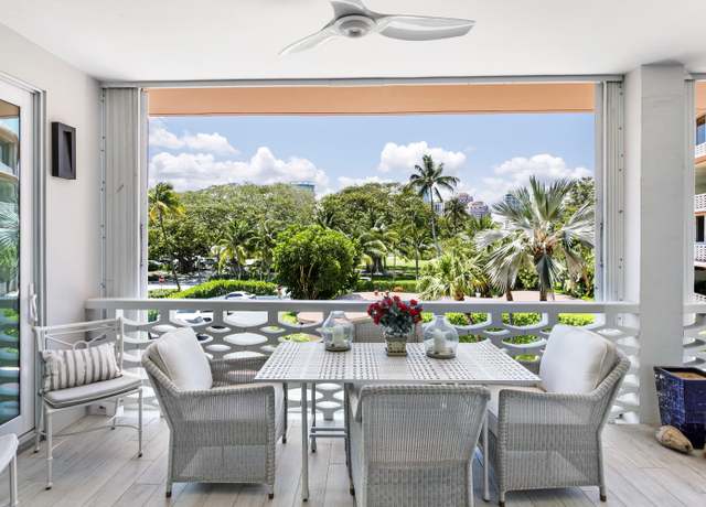 Property at 315 S Lake Dr Unit 3f, Palm Beach, FL 33480, 2 beds, 2.5 baths