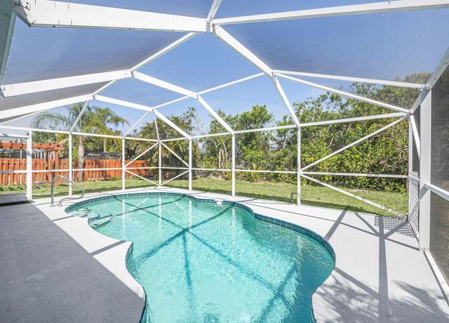 Property at 509 SW Feldman Ave, Port Saint Lucie, FL 34953, 3 beds, 2 baths