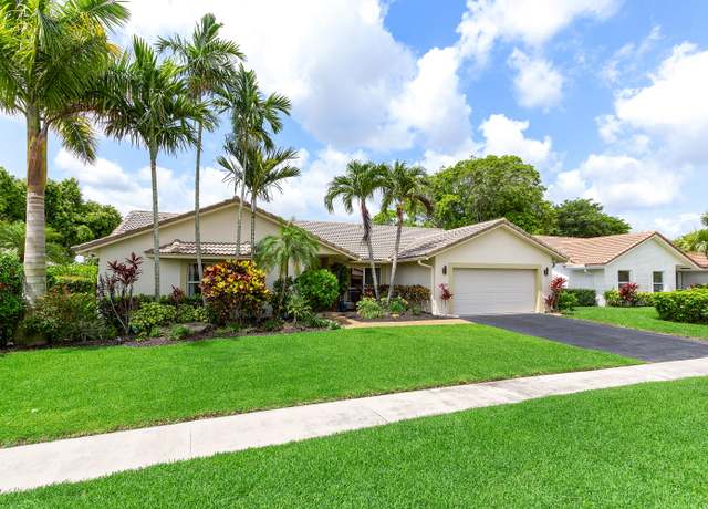 Property at 10094 Crosswind Rd, Boca Raton, FL 33498, 3 beds, 3 baths