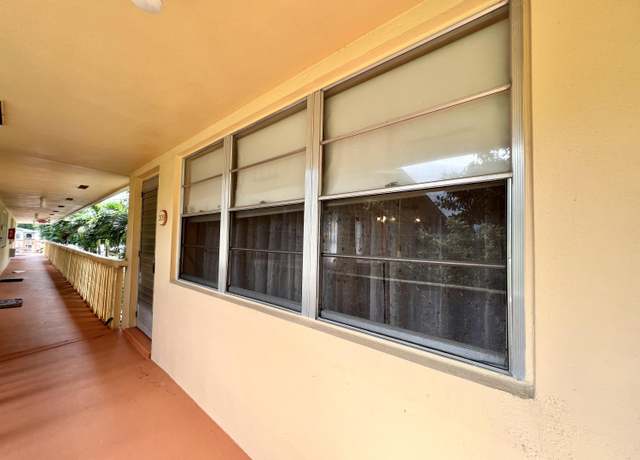 Property at 209 Salisbury I, West Palm Beach, FL 33417, 1 bed, 1.5 baths