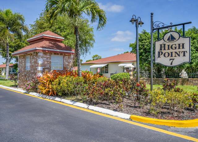 Property at 4585 NW 3rd St Unit D, Delray Beach, FL 33445, 2 beds, 2 baths