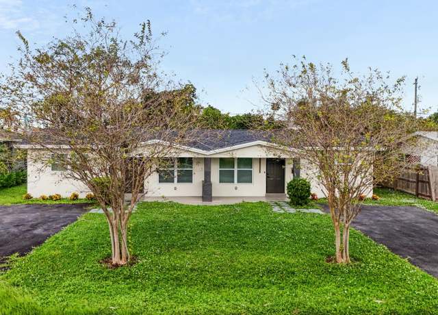 Property at 823-825 NW 30th Ct Unit 1-2, Wilton Manors, FL 33311, 2 baths