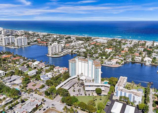 Property at 555 SE 6th Ave Unit 4a, Delray Beach, FL 33483, 3 beds, 2 baths