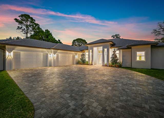 Property at 18211 SE Old Trail Dr W, Jupiter, FL 33478, 4 beds, 4.5 baths