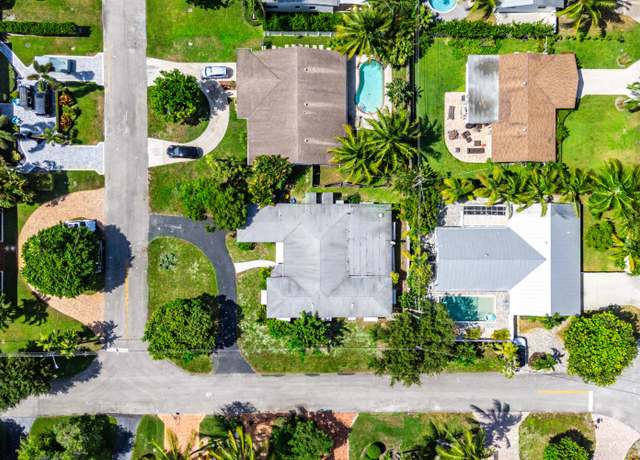 Property at 1401 Dale Ln, Delray Beach, FL 33444, 4 beds, 3 baths