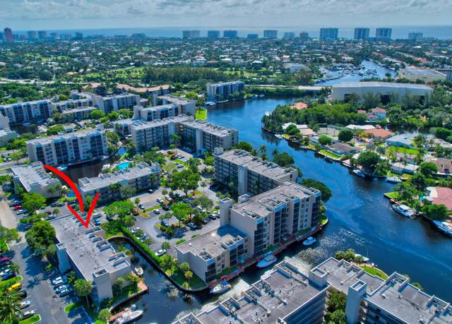 Property at 16 Royal Palm Way #202, Boca Raton, FL 33432, 2 beds, 2 baths
