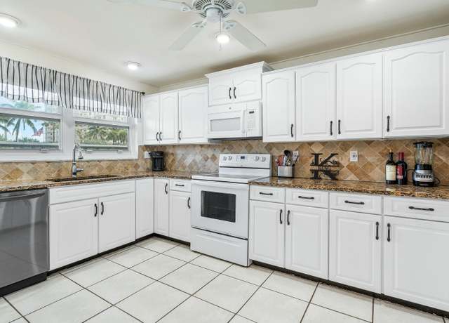 Property at 3224 S Ocean Blvd Unit 110-B, Highland Beach, FL 33487, 2 beds, 2 baths