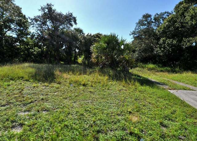 Property at 535 S 5th St, Fort Pierce, FL 34950
