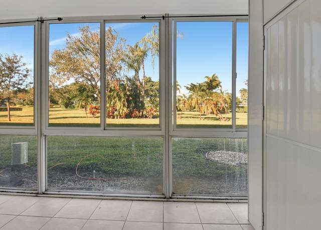 Property at 1010 Newcastle A Unit 1010 A, Boca Raton, FL 33434, 1 bed, 1.5 baths