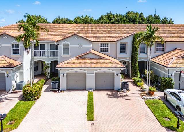 Property at 8333 Via Leonessa, Boca Raton, FL 33433, 3 beds, 2.5 baths