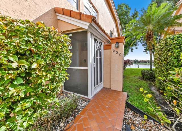 Property at 9553 Shadybrook Dr #202, Boynton Beach, FL 33437, 3 beds, 2 baths