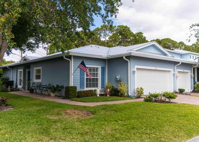 Property at 665 NE Bent Paddle Ln, Port Saint Lucie, FL 34983, 2 beds, 2 baths