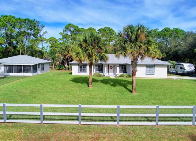 Property at 16181 90th St N, Loxahatchee, FL 33470, 4 beds, 3 baths