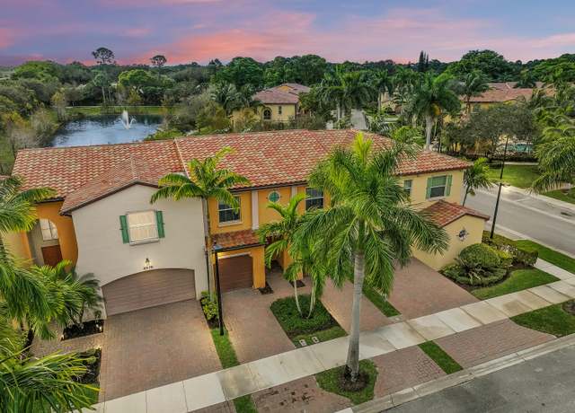 Property at 4576 Mediterranean Ct, Palm Beach Gardens, FL 33418, 3 beds, 2.5 baths
