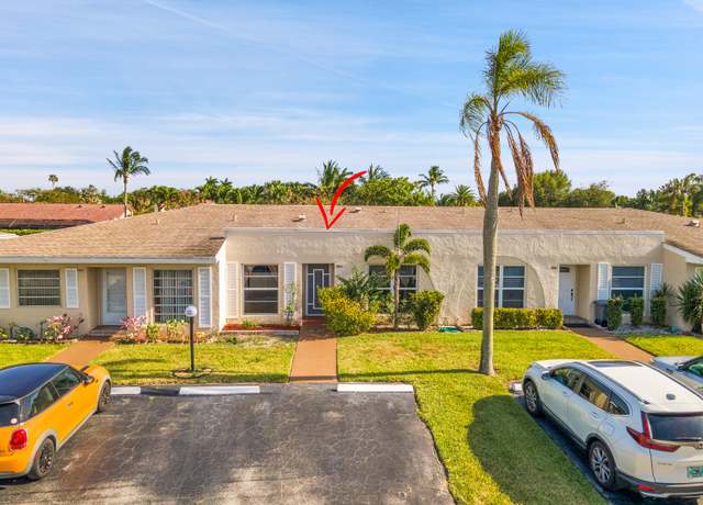 Property at 8932 Warwick Dr, Boca Raton, FL 33433, 2 beds, 2 baths