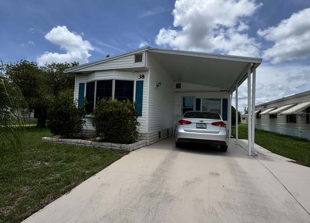 Property at 38 Villa Blanca, Fort Pierce, FL 34951, 2 beds, 2 baths