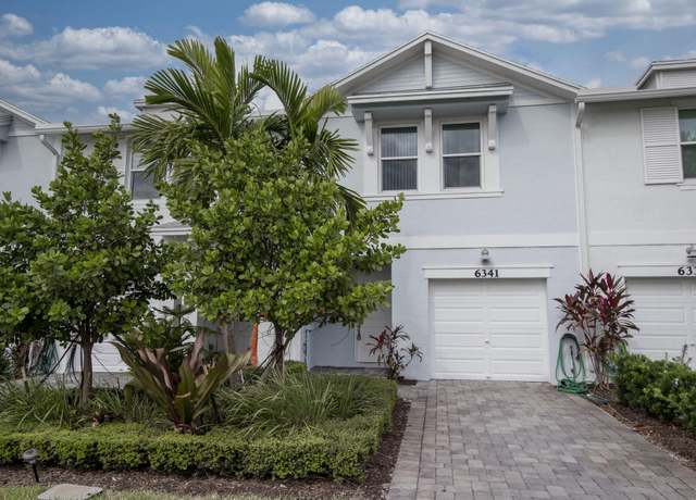 Property at 6341 Topsail Dr, West Palm Beach, FL 33413, 3 beds, 2.5 baths