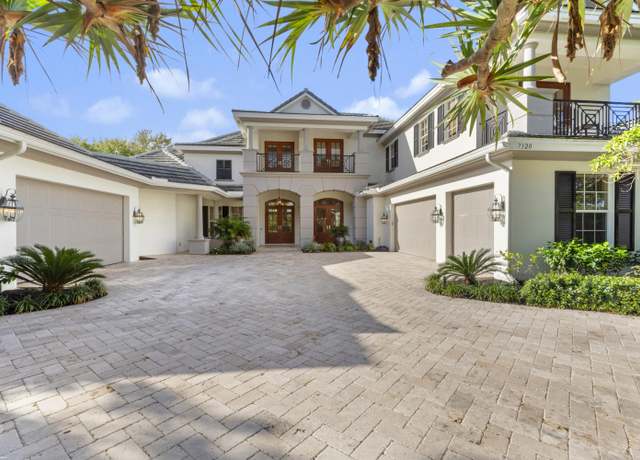 Property at 7320 SE Medalist Pl, Hobe Sound, FL 33455, 5 beds, 7 baths