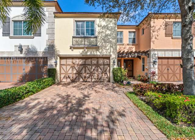 Property at 8429 Cocoplum Sound Ln, West Palm Beach, FL 33411, 3 beds, 2.5 baths