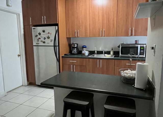 Property at 4081 N Dixie Hwy #13, Oakland Park, FL 33334, 1 bed, 1 bath