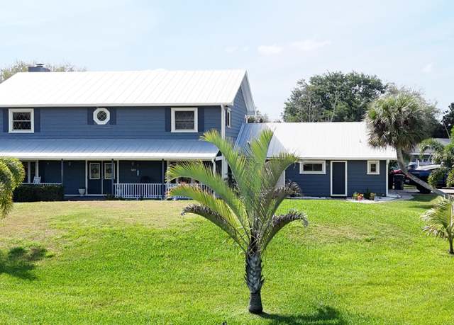 Property at 601 Dark Hammock Rd, Fort Pierce, FL 34947, 4 beds, 4 baths