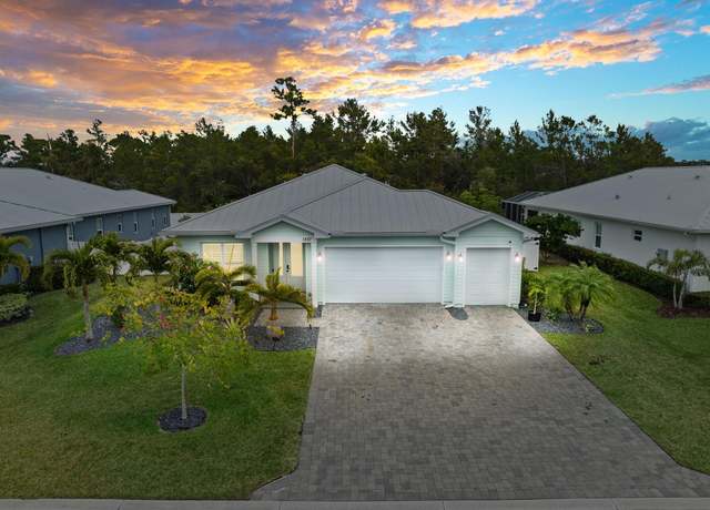 Property at 1887 SW Pinewood Way, Palm City, FL 34990, 4 beds, 3 baths