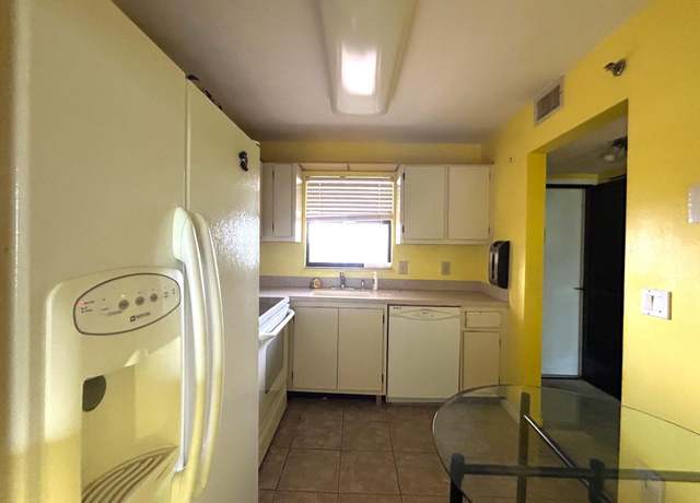Property at 4640 Lucerne Lakes Blvd #505, Lake Worth, FL 33467, 1 bed, 1 bath