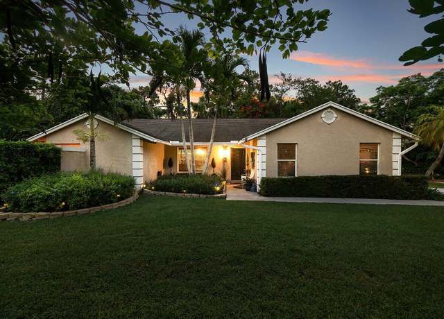 Property at 16243 E Calder Dr, Loxahatchee, FL 33470, 4 beds, 2 baths