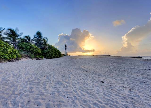 Property at 1768 Bay Dr, Pompano Beach, FL 33062, 3 beds, 4.5 baths