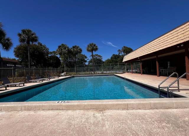 Property at 4239 Oak Terrace Dr, Greenacres, FL 33463, 2 beds, 2 baths