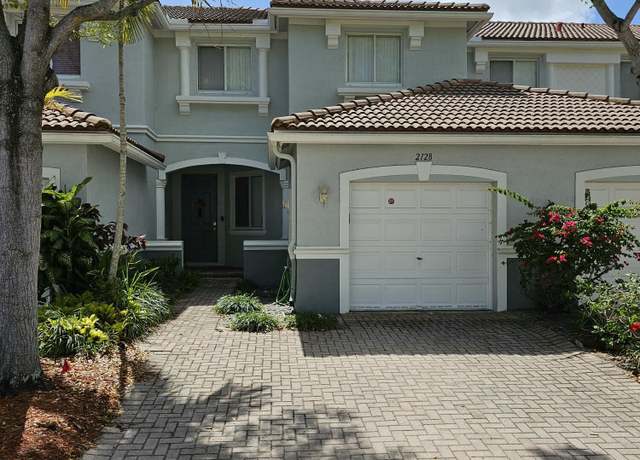 Property at 2128 Oakmont Dr #2128, Riviera Beach, FL 33404, 3 beds, 2.5 baths