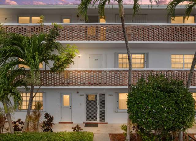 Property at 2050 NE 39th St Unit 110 S, Lighthouse Point, FL 33064, 2 beds, 2 baths