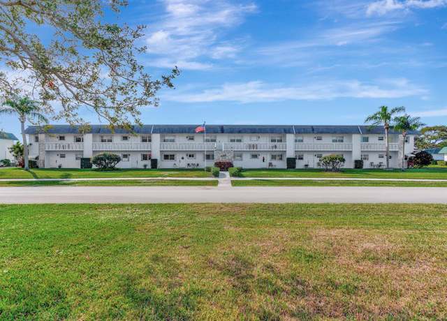 Property at 3154 Meridian Way S #2, Palm Beach Gardens, FL 33410, 2 beds, 2 baths