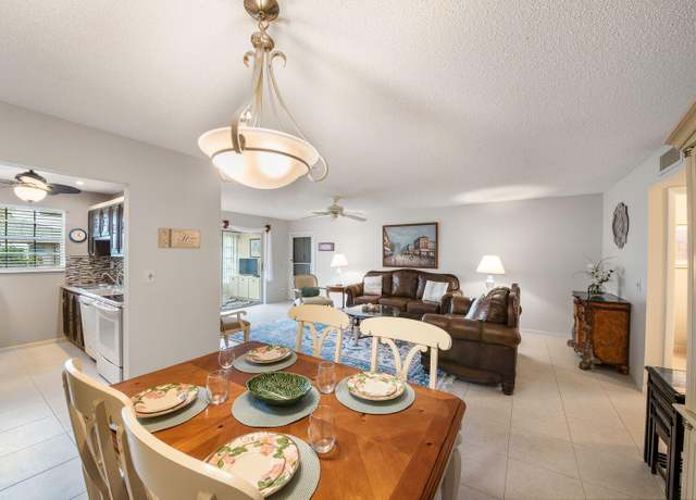 Property at 1402 High Point Way SW Unit B, Delray Beach, FL 33445, 1 bed, 1.5 baths