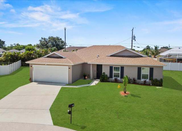 Property at 541 SW Nadell Ct, Port Saint Lucie, FL 34953, 4 beds, 2 baths