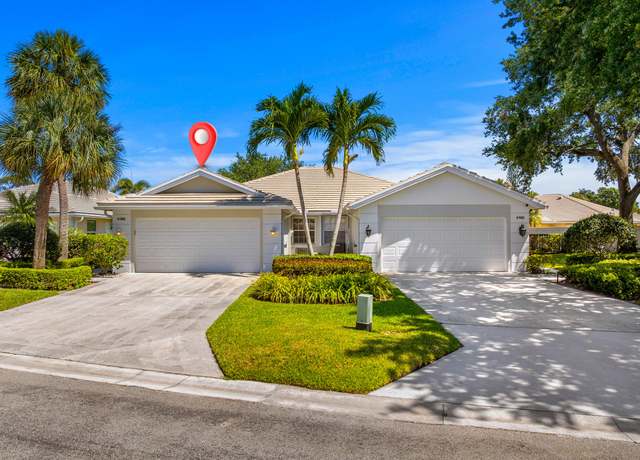 Property at 4186 Royal Oak Dr, Palm Beach Gardens, FL 33410, 2 beds, 2 baths