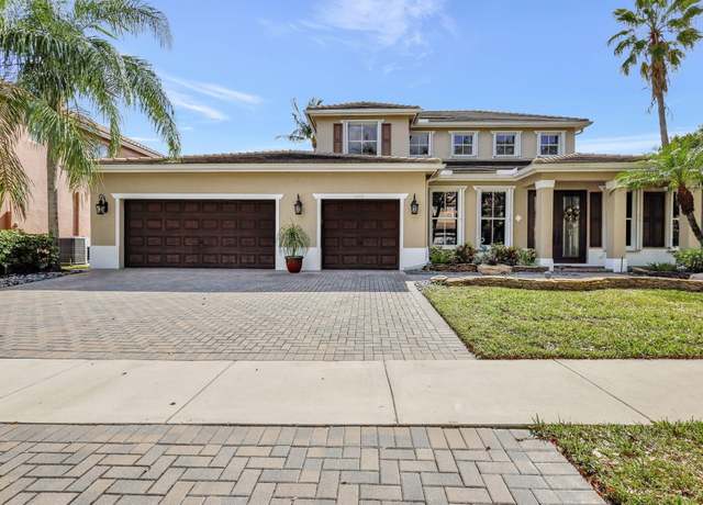 Property at 9352 Savannah Estates Dr, Lake Worth, FL 33467, 5 beds, 3 baths