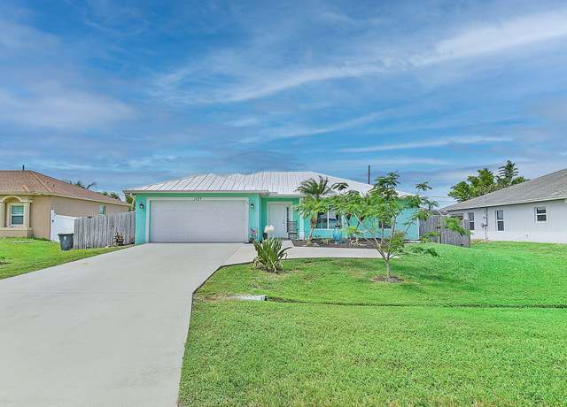 Property at 1037 SW Romaine Ln, Port Saint Lucie, FL 34953, 3 beds, 2 baths