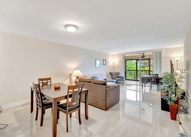 Property at 14723 Cumberland Dr Unit 404 B, Delray Beach, FL 33446, 1 bed, 2 baths